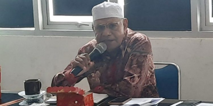 Koordinator Bidang Pariwisata Ekonomi dan Investasi TKPP Kabupaten Fakfak, H. Hamid Kuman, SE, M.Si (Foto Salmon Teriraun/PR)